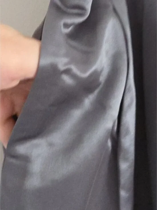 CLUB MONACO | Silk Skirt Shiny Pleated Silver Gray Sz 12 - Picture 4 of 7